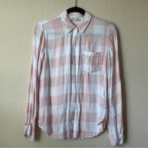 Women’s Abercrombie & Fitch Plaid Pink Button Down Shirt  Size Small